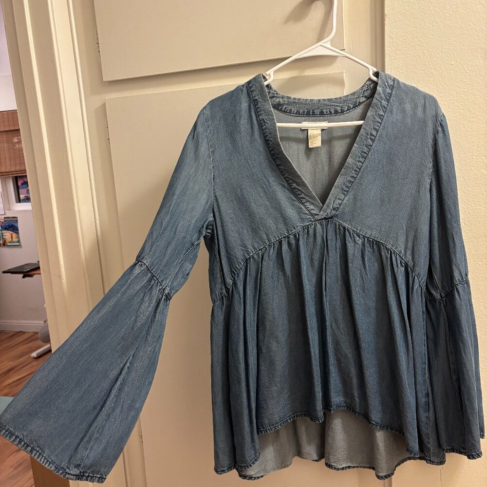 H&M | Denim Bell Sleeve Blouse